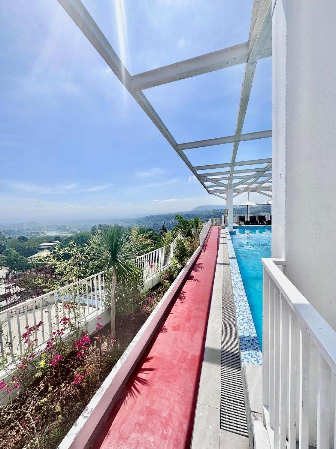 Aesthetic One Bedroom Beside Sm W Pool, Wifi And Netflix Cagayan de Oro Luaran gambar