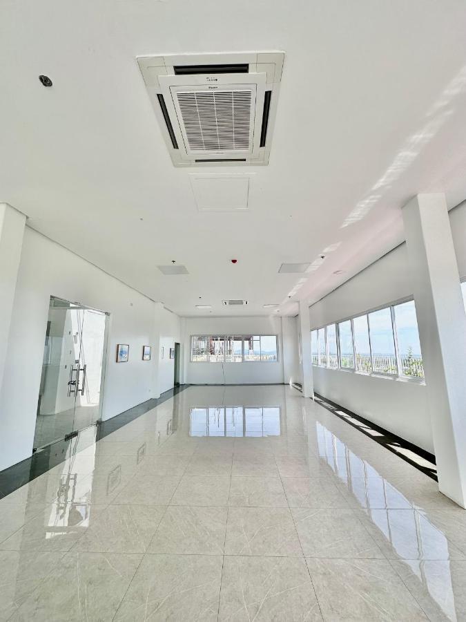 Aesthetic One Bedroom Beside Sm W Pool, Wifi And Netflix Cagayan de Oro Luaran gambar
